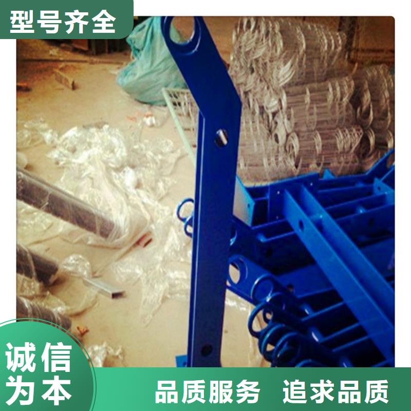 不锈钢复合管护栏波形护栏经销商应用广泛