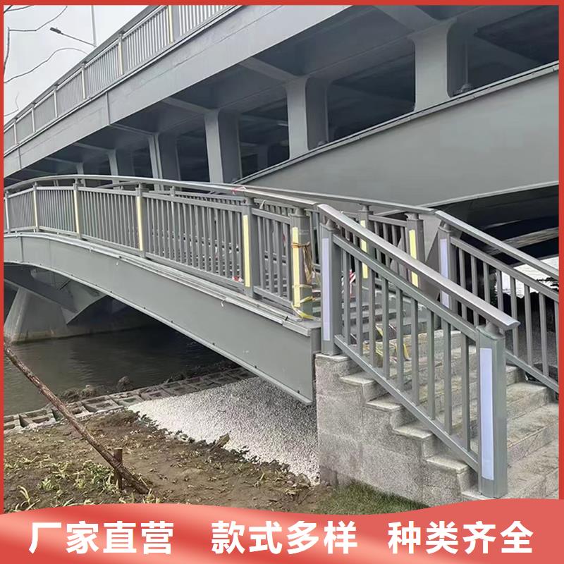Q355B桥梁河道护栏生产厂家常年供应桥梁防撞栏杆N年专注