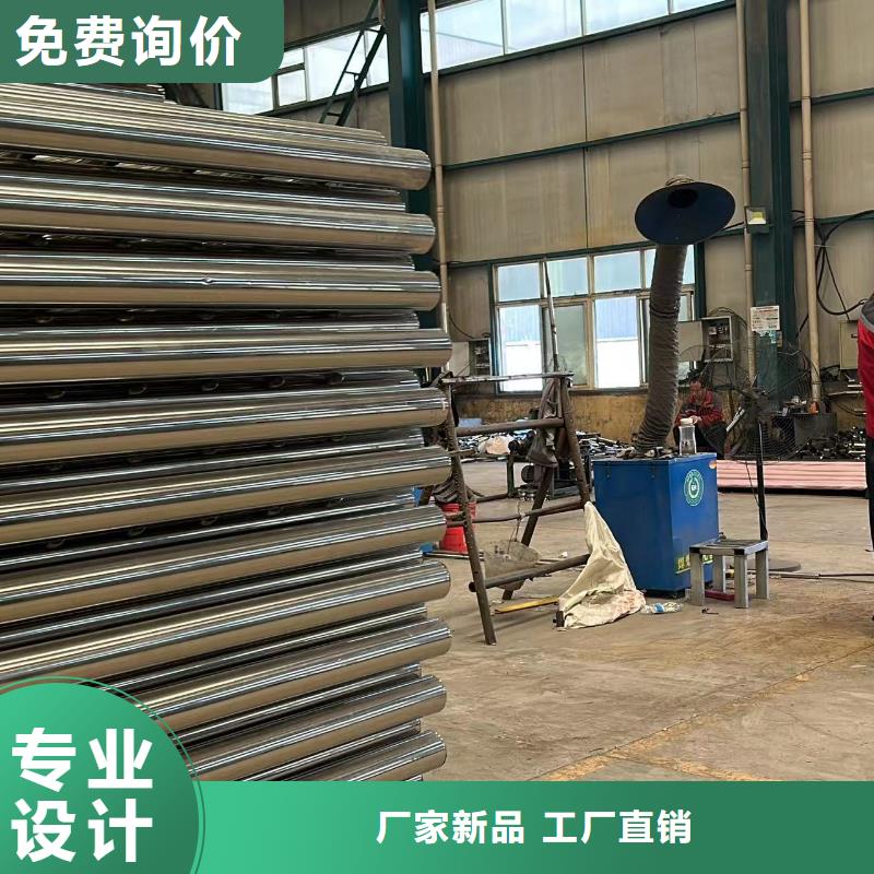 护栏国道抗冲击围栏闪电发货工程施工案例