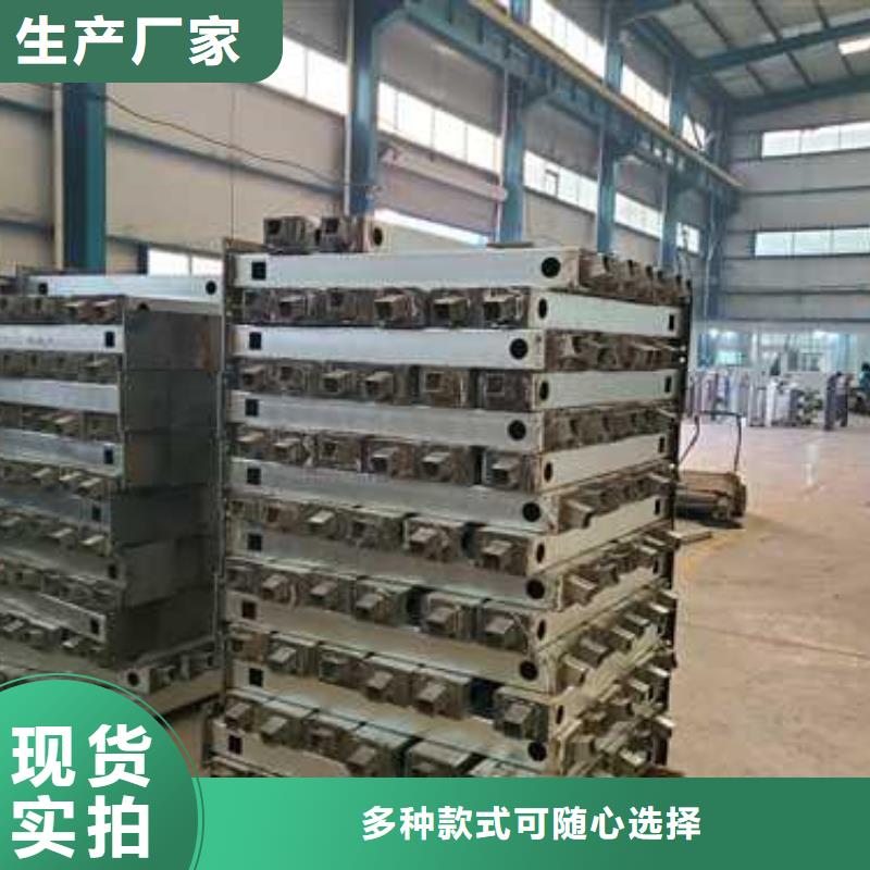 发货速度快的不锈钢复合管桥梁护栏公司工程施工案例