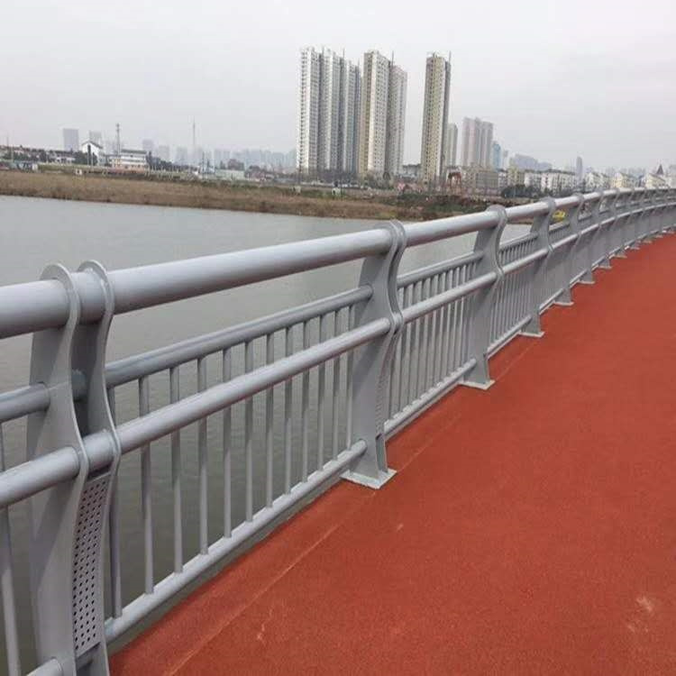  护栏快速物流发货