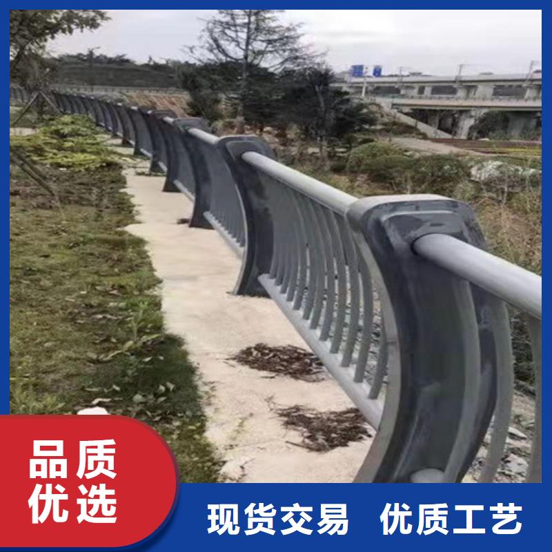 道路护栏-镀锌喷塑防撞栏应用广泛工厂直营