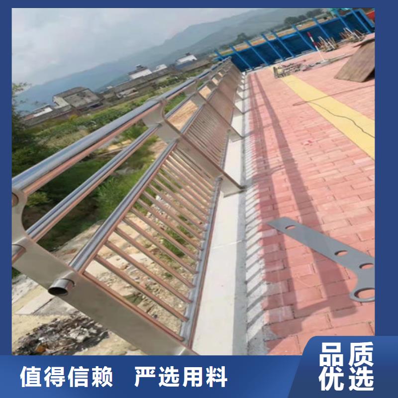 道路护栏,镀锌波形护栏品质保证价格实惠工厂直供