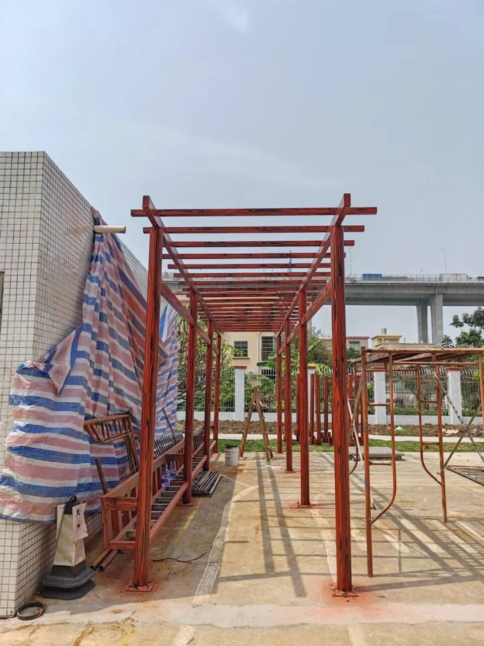 廊架长廊木纹漆，钢结构金属面木纹漆，仿木纹漆批发价格
